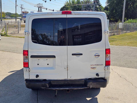 2012 Nissan NV 2500 HD S
