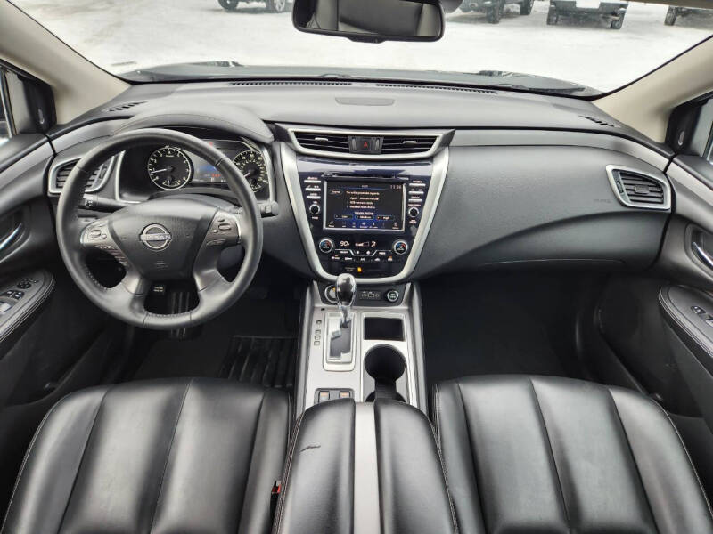 2023 Nissan Murano SV