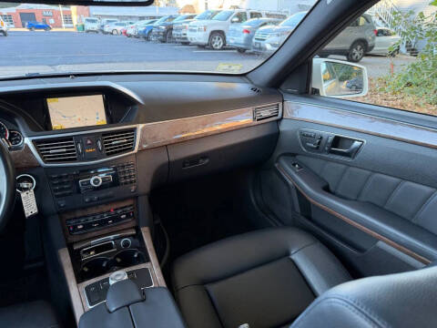 2012 Mercedes-Benz E-Class