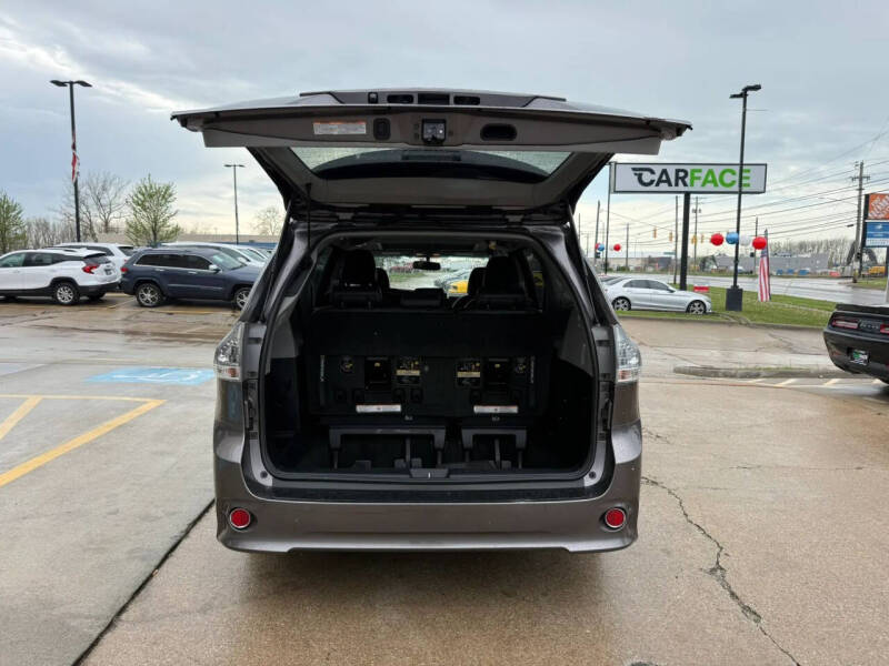 2017 Toyota Sienna