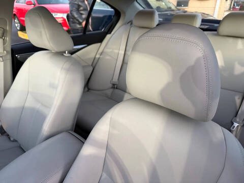 2015 Infiniti Q50 Premium