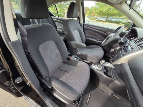 2016 Nissan Versa 1.6 SV