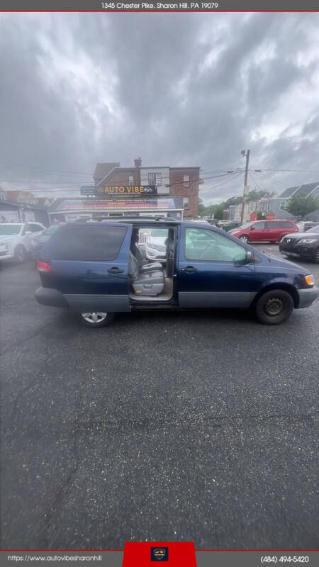 2003 Toyota Sienna
