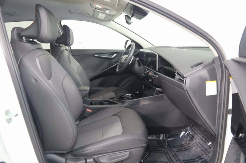 2023 Kia Niro EV Wind