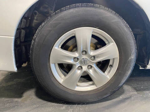 2017 Nissan Quest SV