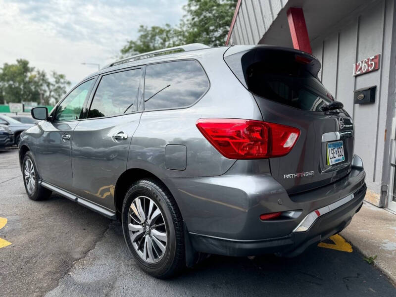 2019 Nissan Pathfinder SL