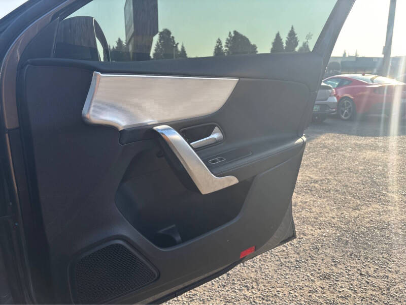 2022 Mercedes-Benz A-Class A 220