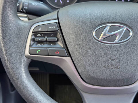 2018 Hyundai Elantra