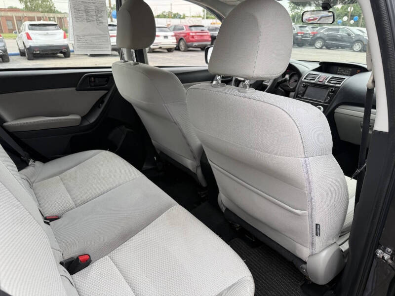 2016 Subaru Forester 2.5i