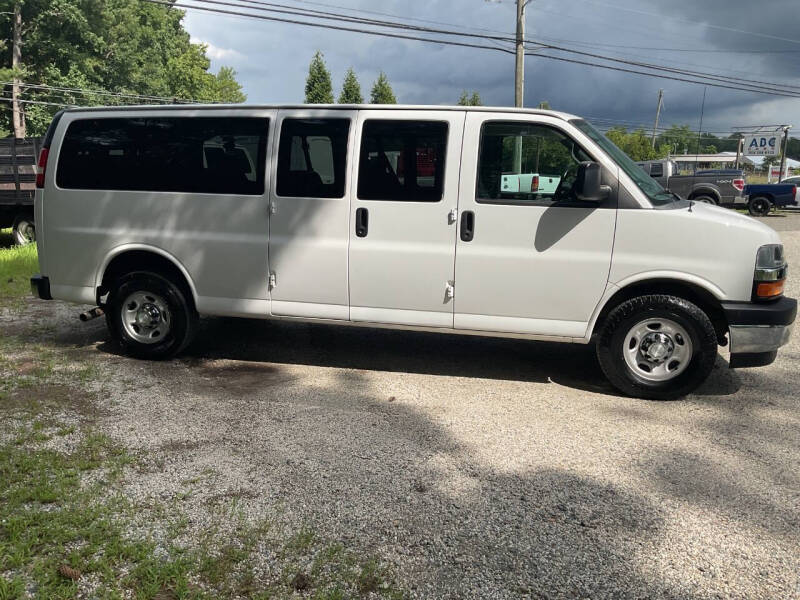 2017 Chevrolet Express LT 3500
