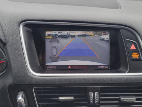 2016 Audi Q5 2.0T quattro Premium Plus