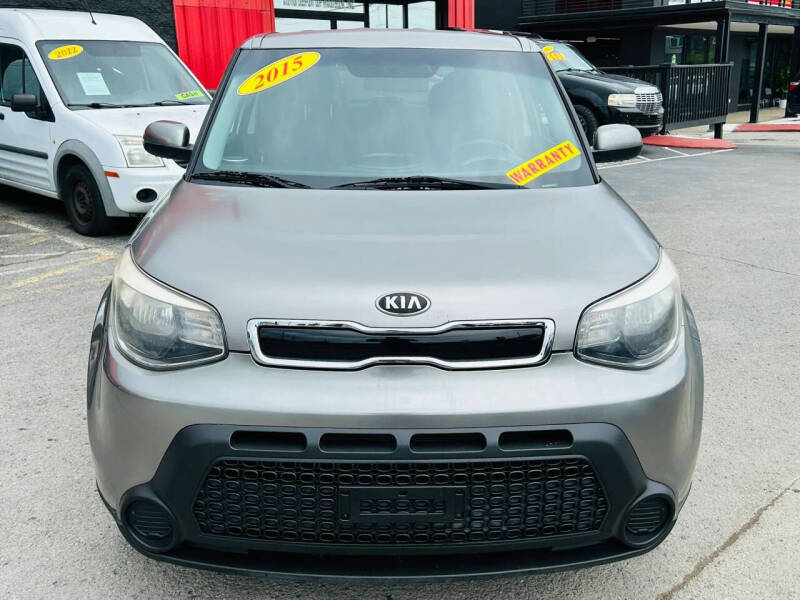 2015 Kia Soul +