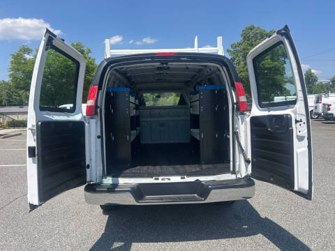 2017 Chevrolet Express 2500