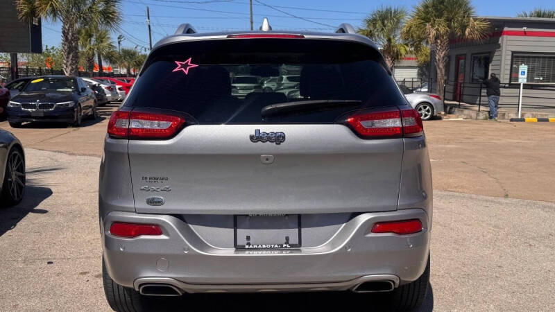 2016 Jeep Cherokee Overland