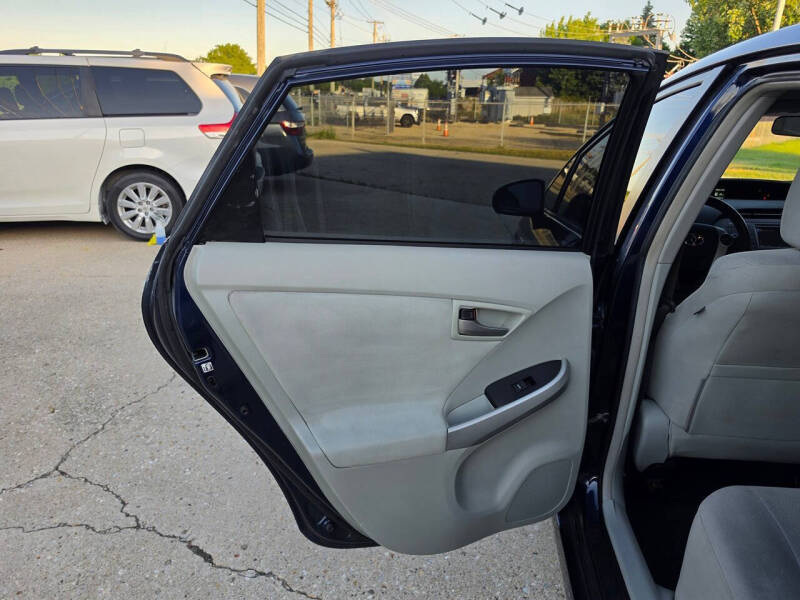 2012 Toyota Prius Two