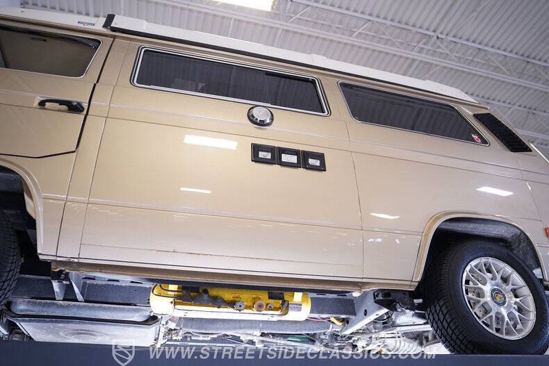 1982 Volkswagen Vanagon Camper