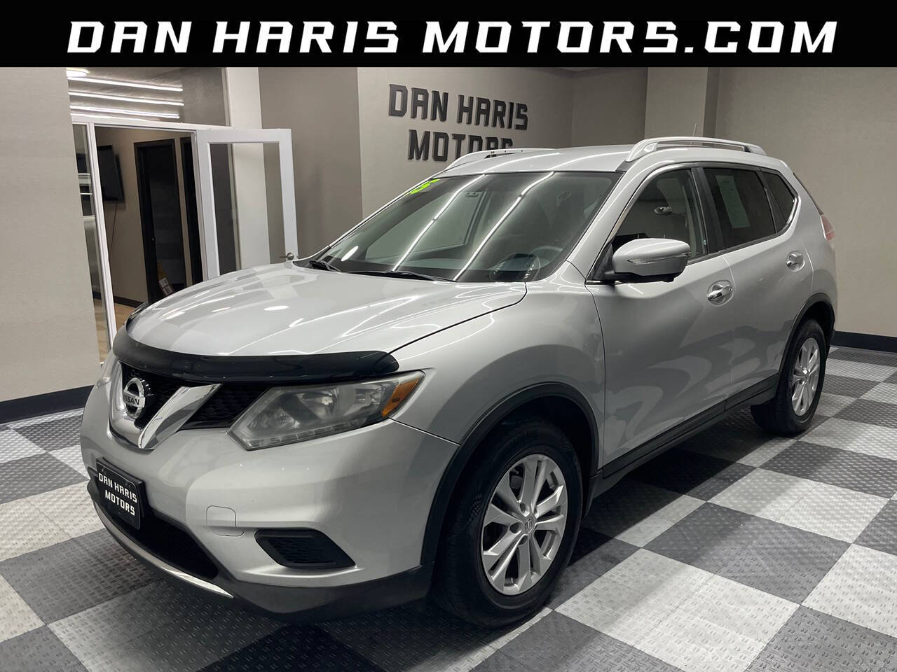 2015 Nissan Rogue for sale at Dan Haris Motors in Waterloo, IA