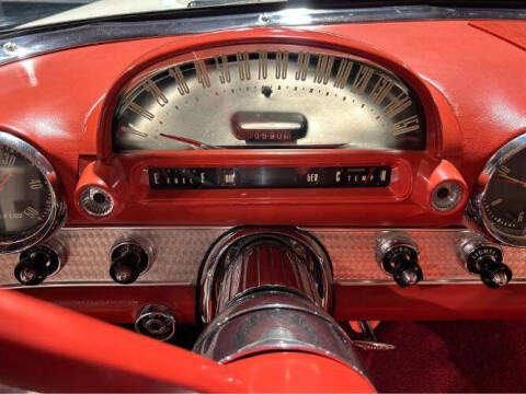 1956 Ford Thunderbird