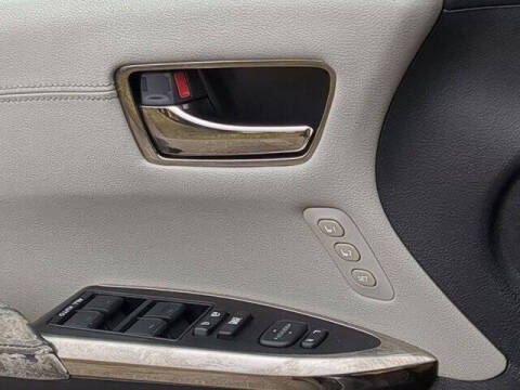 2013 Toyota Avalon Hybrid