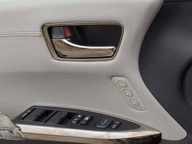 2013 Toyota Avalon Hybrid