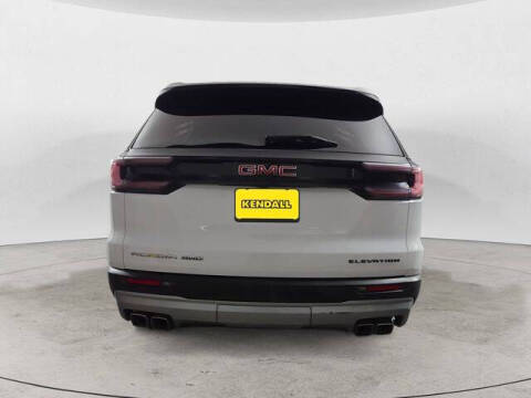 2024 GMC Acadia Elevation