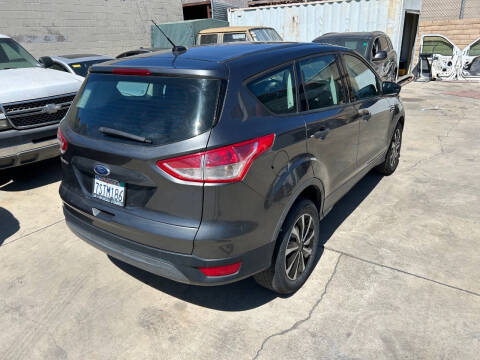 2016 Ford Escape S