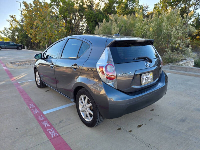 2013 Toyota Prius c Four