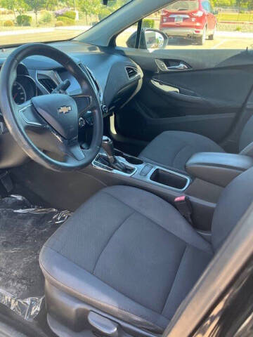 2019 Chevrolet Cruze LS