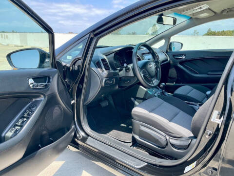 2016 Kia Forte5 LX