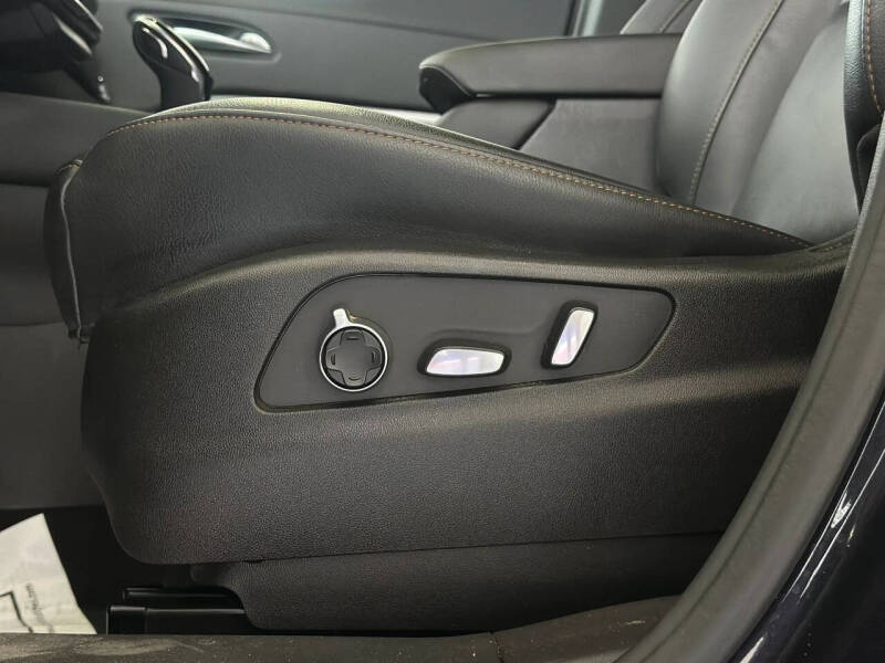 2023 Cadillac XT4 Sport