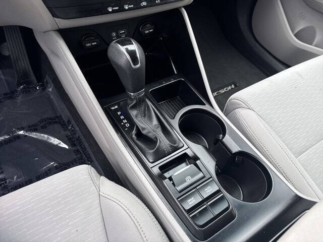 2020 Hyundai Tucson SE