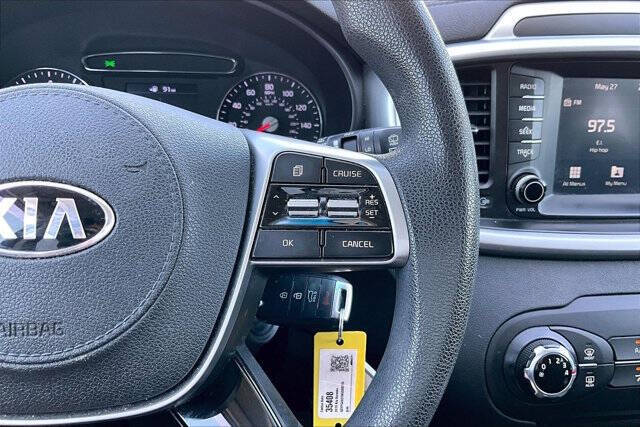 2019 Kia Sorento LX