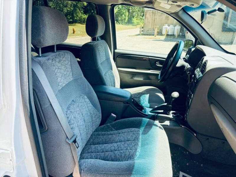 2004 GMC Envoy XL SLE
