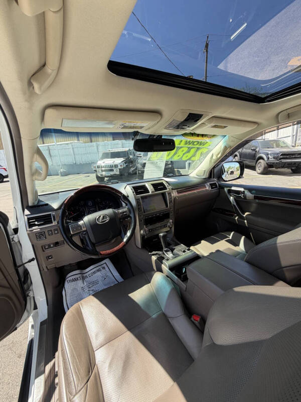 2017 Lexus GX 460