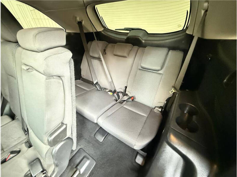 2017 Toyota Highlander LE