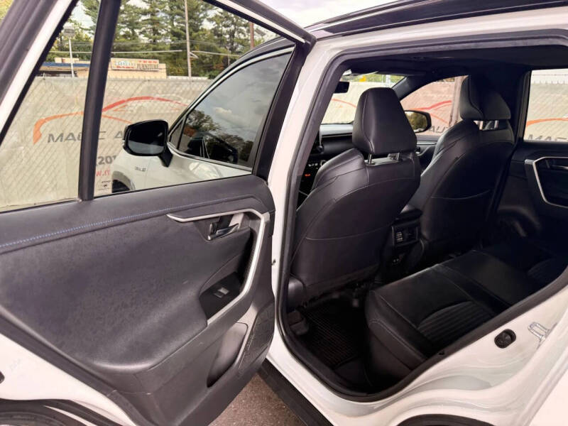 2021 Toyota RAV4 Hybrid XSE