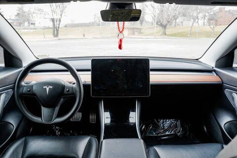 2020 Tesla Model 3 Performance