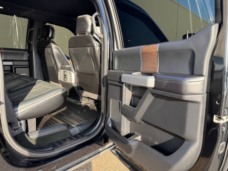 2017 Ford F-350 Super Duty Platinum