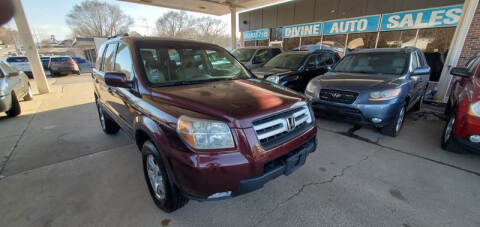 2007 Honda Pilot for sale at Divine Auto Sales LLC in Omaha NE