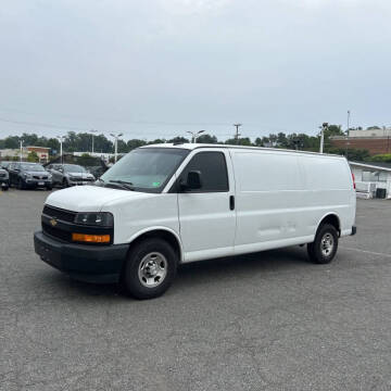 2018 Chevrolet Express 2500