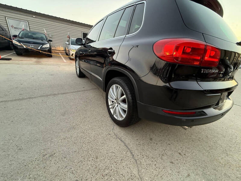 2013 Volkswagen Tiguan SE 4Motion
