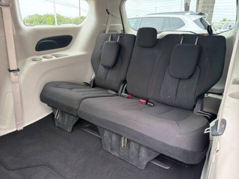 2017 Chrysler Pacifica Touring