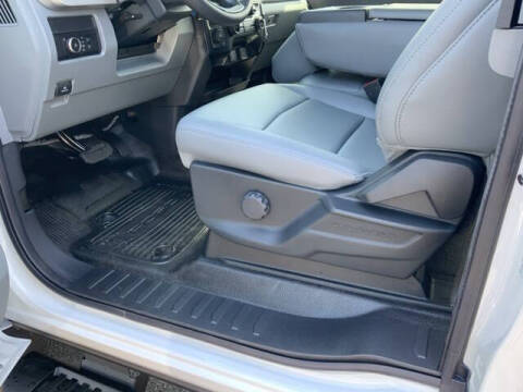 2025 Ford F-350 Super Duty XL