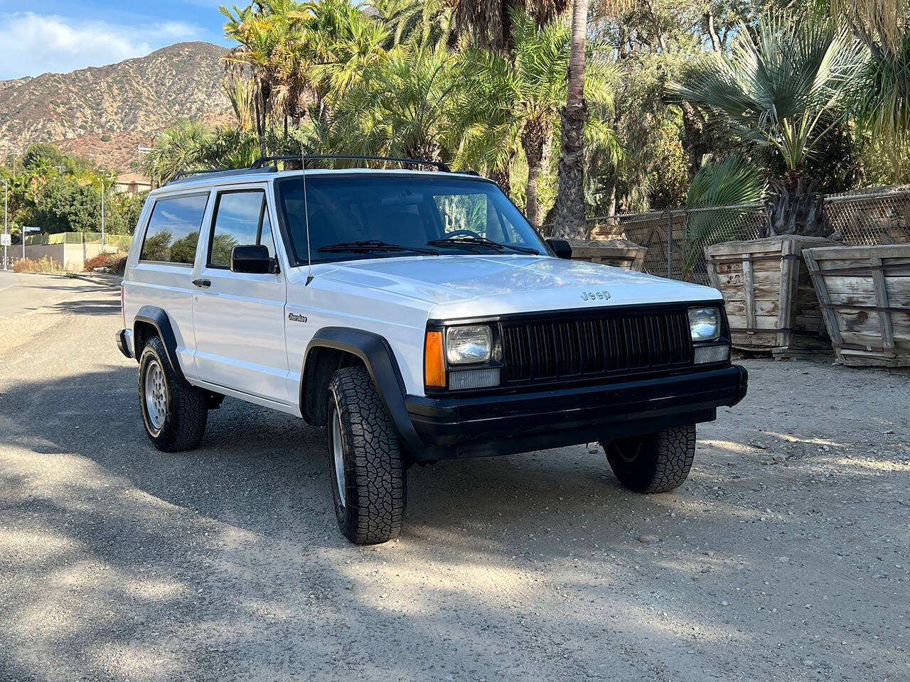 1996 Jeep Cherokee for sale at R&G Auto Sales in Tujunga, CA