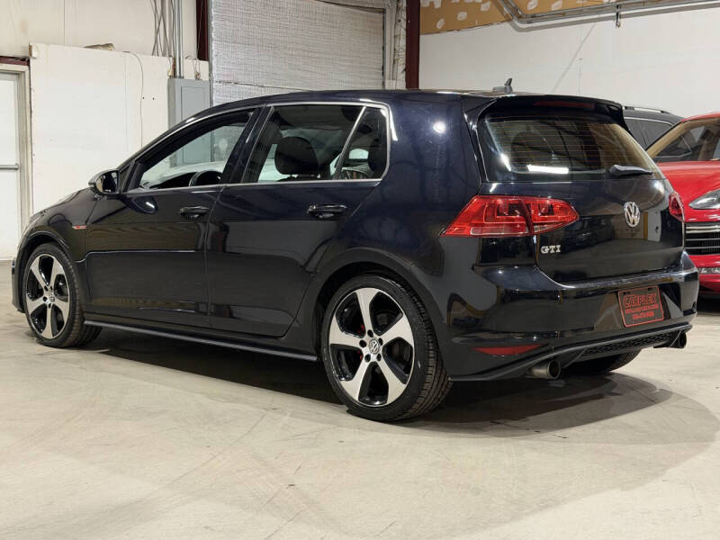 2017 Volkswagen Golf GTI S