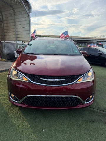 2019 Chrysler Pacifica Touring L