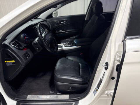 2016 Kia K900 Premium V6