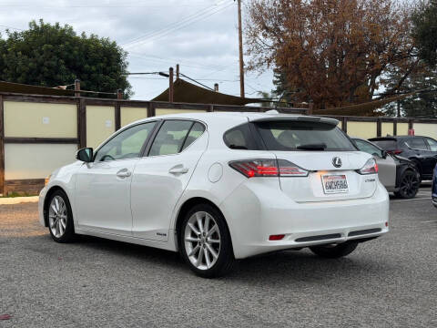 2012 Lexus CT 200h Premium