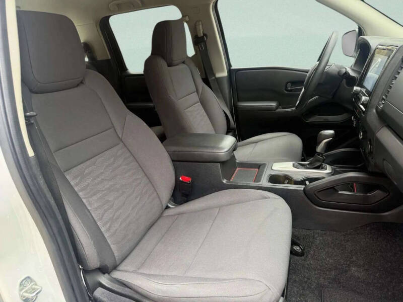 2022 Nissan Frontier