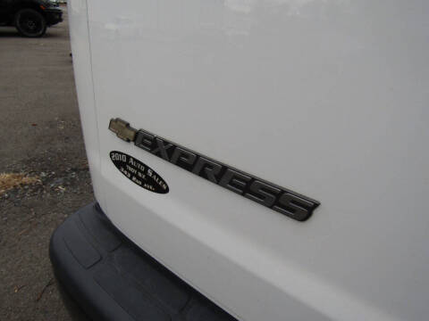 2020 Chevrolet Express 2500